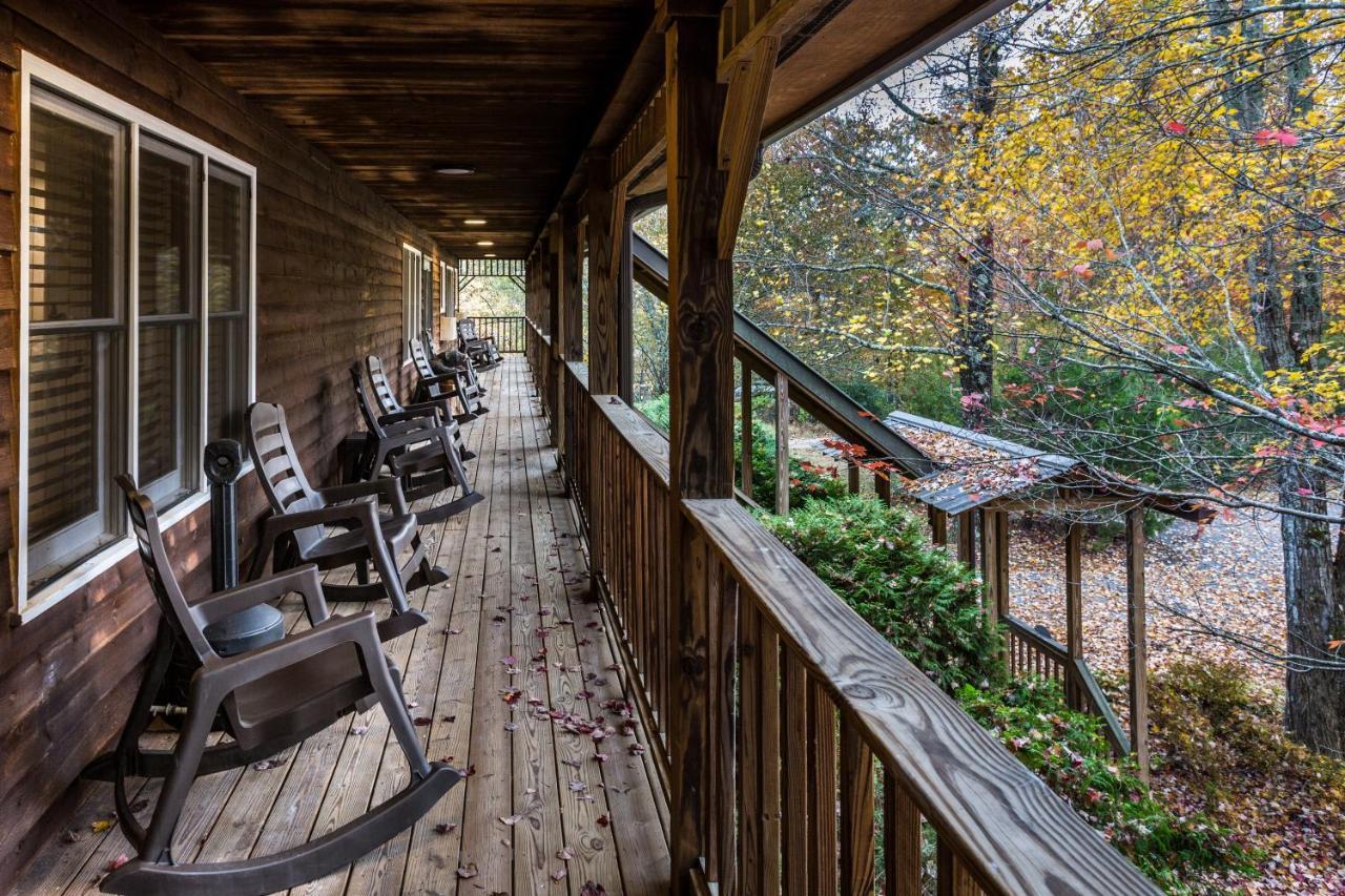 דלונגה Forrest Hills Mountain Resort מראה חיצוני תמונה
